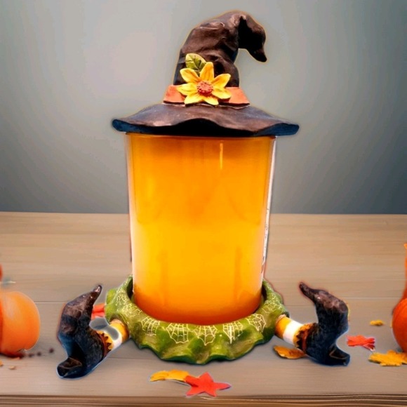 Kathy Hatch Other - Kathy Hatch Witch Hat Candle Topper Base Feet Halloween 2001 Vintage Tag